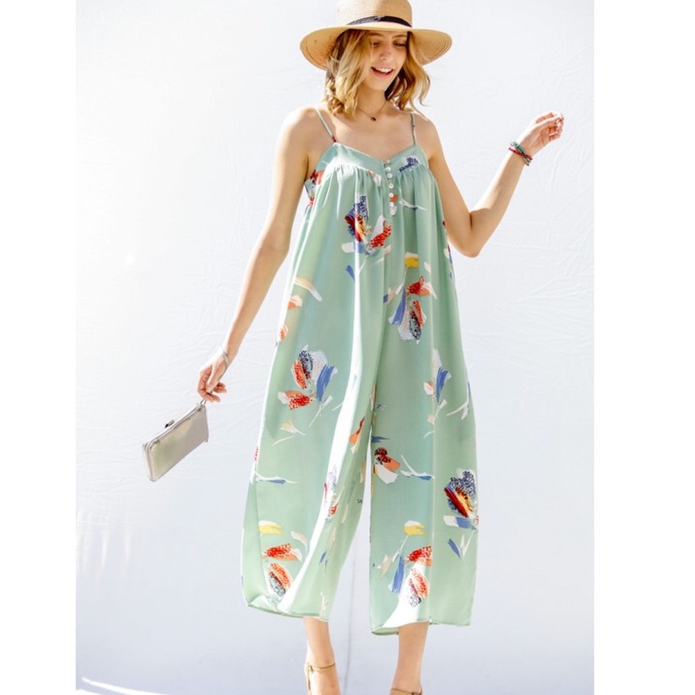 Floral Print Jumpsuit - Picture 2 of 7